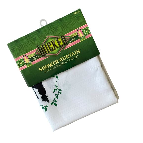 Wicked the Musical Elphaba Fabric Shower Curtain 72x72 NEW - Picture 6 of 9